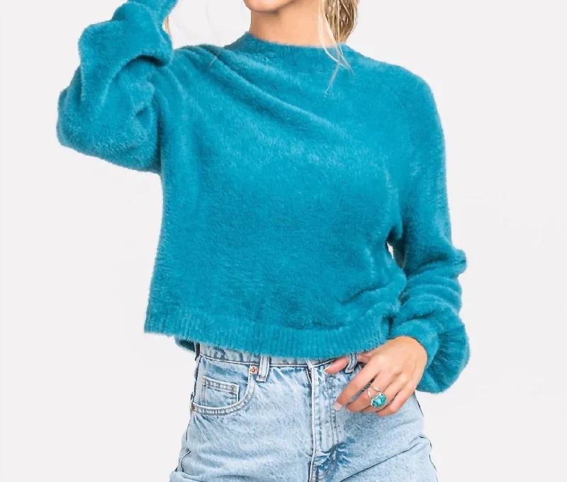 Cropped Feather Knit Sweater In Dragon Fly