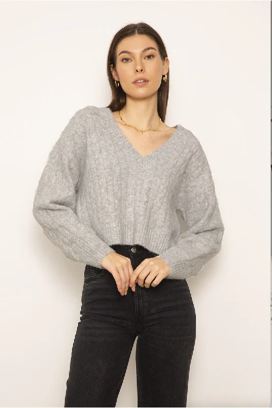 YORKE CABLE CROP VNECK TOP